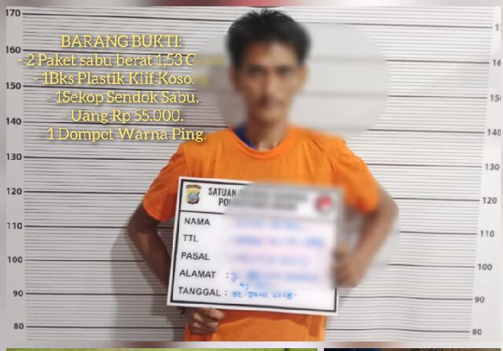 Pelaku pengedar sabu yang ditangkap petugas Satuan Reserse Narkoba Polrestabes Medan, Senin (9/6/2025).