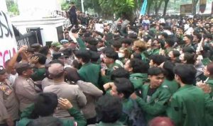 demo-dprd-sumut