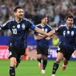 Lionel Messi selebrasi usai cetak gol ke gawang Yordania di Grup J. Argentina libas Yordania 3-1. (Foto : Google)