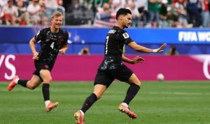 Pemain Kanada Eustaquio melakukan selebrasi usai mencetak gol ke gawang Afrika Selatan dalam laga babak 32 besar Piala Dunia 2026 yang berlangsung di Stadion Los Angeles, Senin (29/6/2026). Kanada menang 1-0 dan melaju ke babak 16 besar. Foto: reuters Pemain Kanada Eustaquio melakukan selebrasi usai mencetak gol ke gawang Afrika Selatan dalam laga babak 32 besar Piala Dunia 2026 yang berlangsung di Stadion Los Angeles, Senin (29/6/2026). Kanada menang 1-0 dan melaju ke babak 16 besar. Foto: reuters