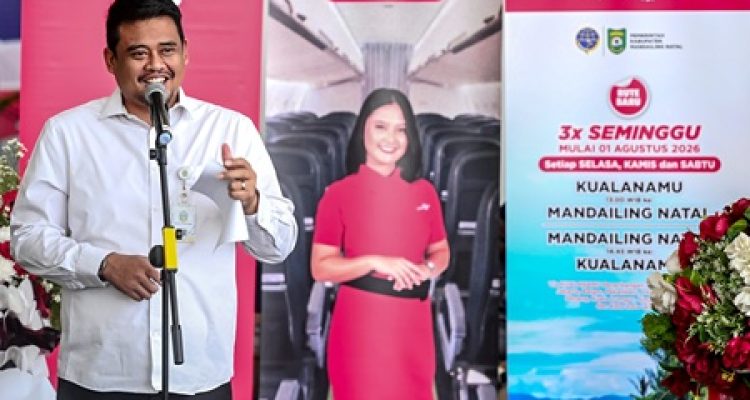 Gubernur Sumatera Utara (Sumut) Muhammad Bobby Afif Nasution meresmikan penerbangan perdana maskapai Wings Air (Lion Group) rute Bandara Internasional Kualanamu (KNO) menuju Bandara Jenderal Besar AH Nasution di Kabupaten Mandailing Natal (MADINA), di Bandara Kualanamu International Airport, Sabtu (1/8/2026). Foto/Diskominfo Sumut